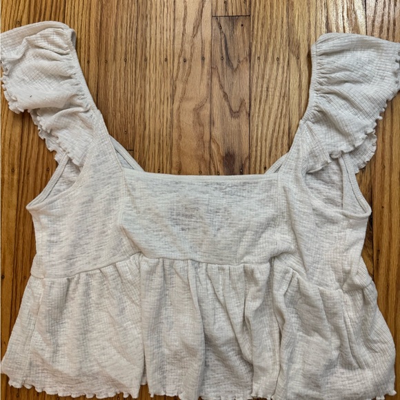 American Eagle Ruffled Top - Picture 3 of 4